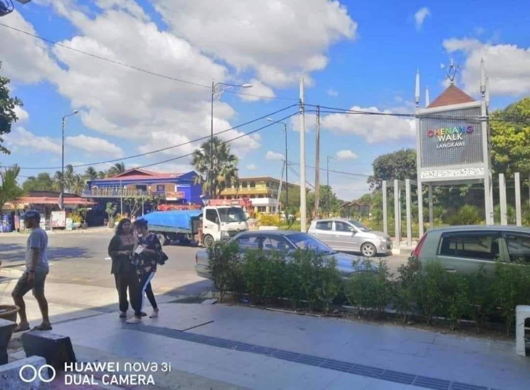 Nu Melati Hotel Pantai Cenang  Bagian luar foto